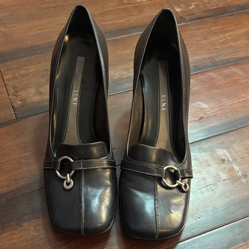 Gianni Bini Black Leather Heels